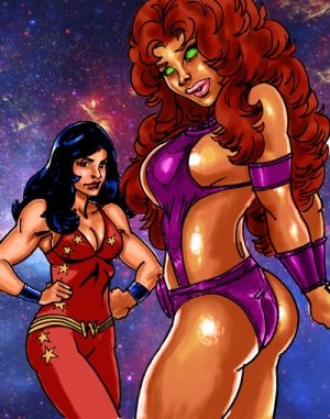 Super Poser – Artist Pinups - Page 44