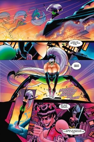 3 Little Kittens: Purrr-fect Weapons 2 (Jim Balent) - Page 10