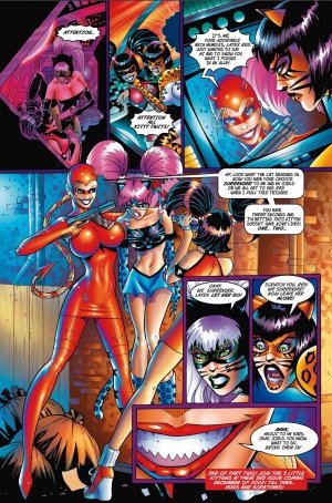 3 Little Kittens: Purrr-fect Weapons 2 (Jim Balent) - Page 17